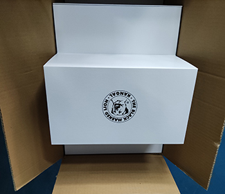 Individuelle Magnet-Geschenkbox für die Marke Swiss Baseball Cap
